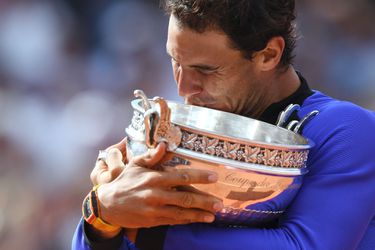 Ontketende Nadal verovert voor tiende keer Roland Garros