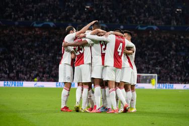 Ajax is ook tegen Besiktas heer en meester in de Champions League