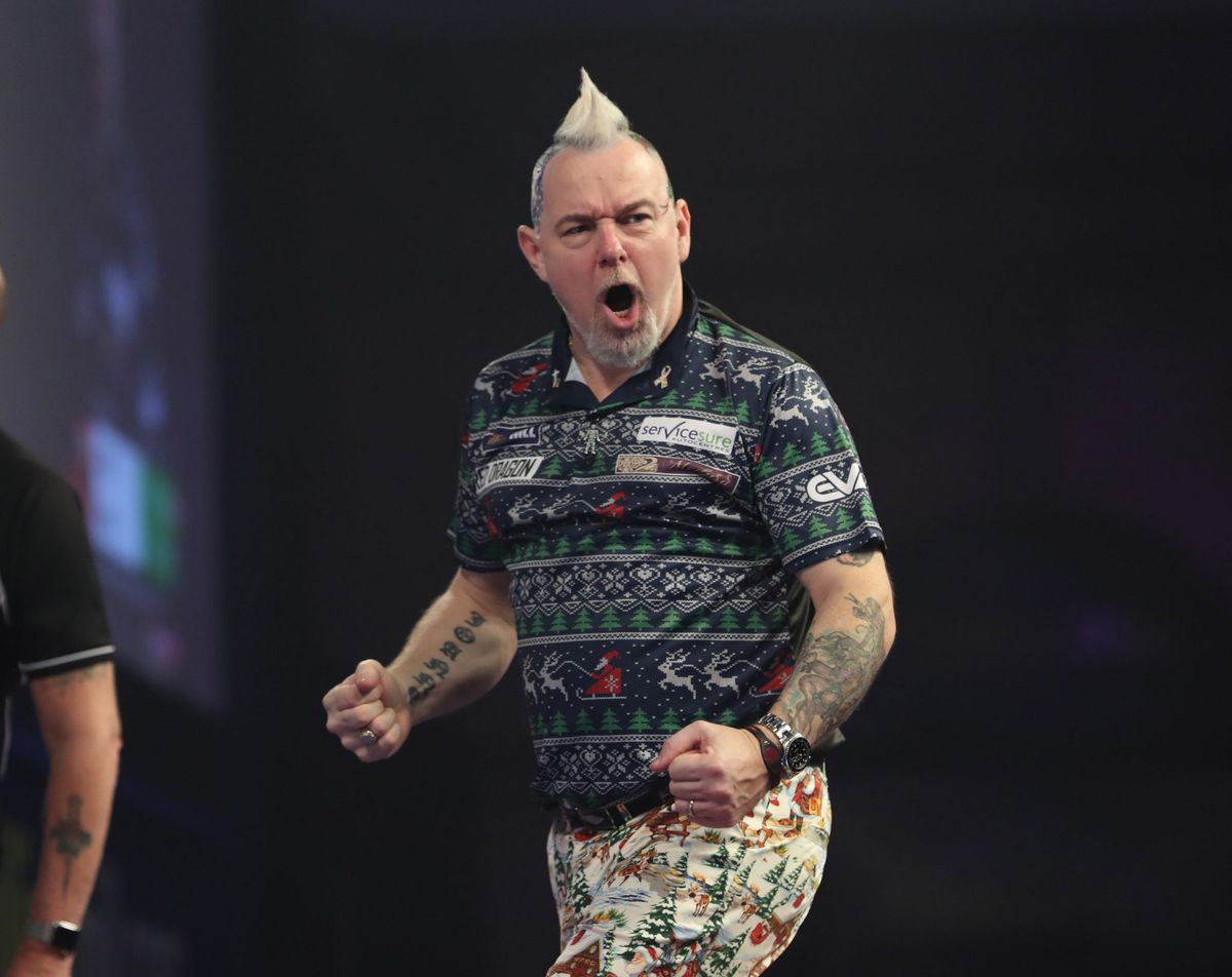 Verzwakte Peter Wright toch door naar tweede ronde op WK darts