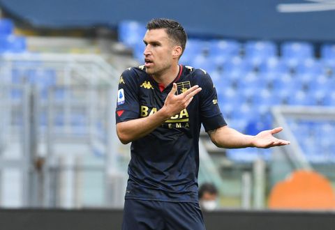 Kevin 'Home Alone' Strootman op humoristische wijze aangekondigd bij Cagliari