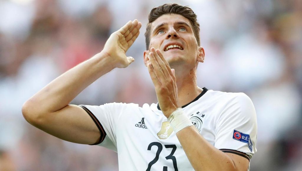 Mario Gomez niet naar Ajax, maar naar VfL Wolfsburg