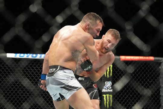 🎥 MMA-beulen Michael Chandler en Justin Gaethje leveren! 'Meest gewelddadige partij ooit'