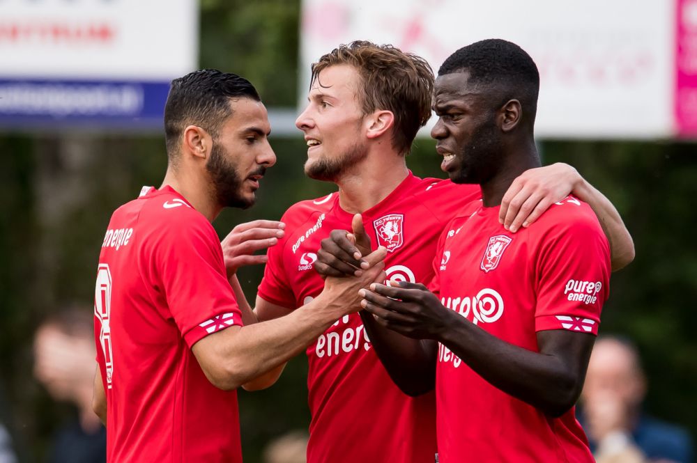Twente gelijk tegen Nordsjaelland, Heerenveen maakt gehakt van amateurs