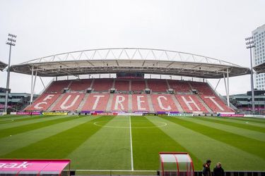 FC Utrecht presenteert grote naam als nieuwe hoofdsponsor en showt nieuw thuisshirt