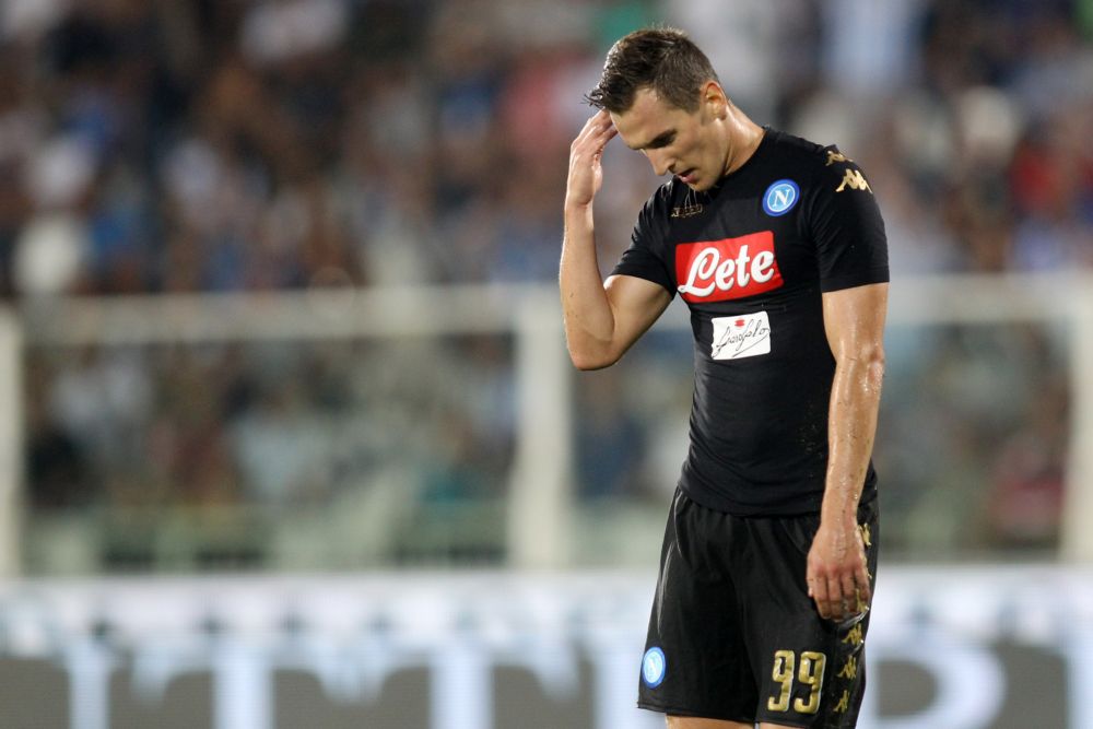 Milik scoort twee keer voor Napoli tegen AC Milan (video)