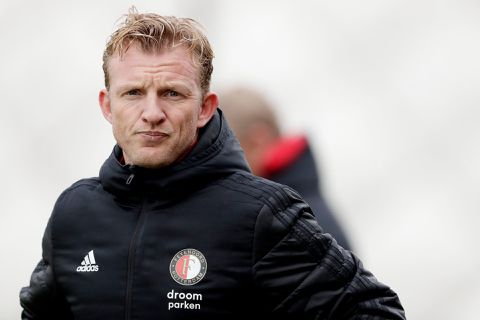 Dirk Kuyt en zijn nieuwe liefde Kate wisselen hotelkamer in voor luxe appartement