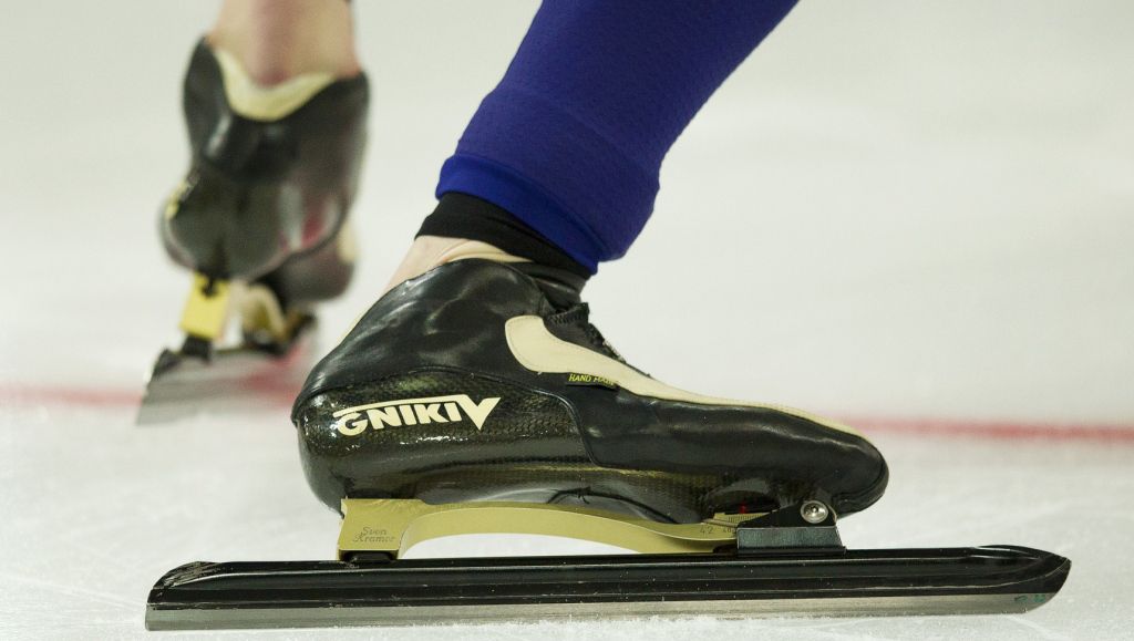 Sablikova wint 5.000 meter, Schouten vijfde