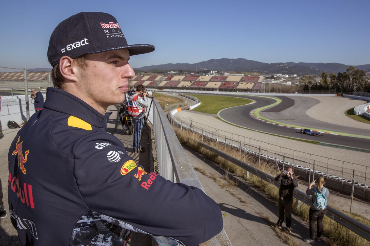 Max terug in Barcelona: 'Ik zag het hele team over de muur hangen' (video)