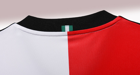 Nu al gezeur over Feyenoord-shirt: 'Komen we uit Nigeria of Rotterdam?' 🇳🇬