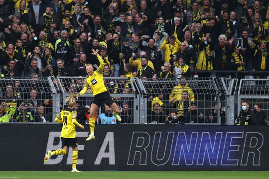 Borussia Dortmund tankt vertrouwen richting CL-duel met Ajax: Haaland scoort 2 keer bij rentree