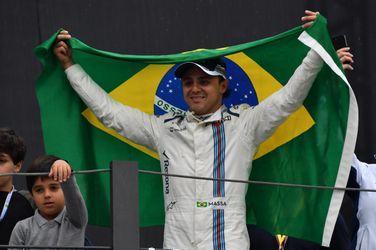 Massa blijft actief in autosport: 'Bezig met deal voor 2017'