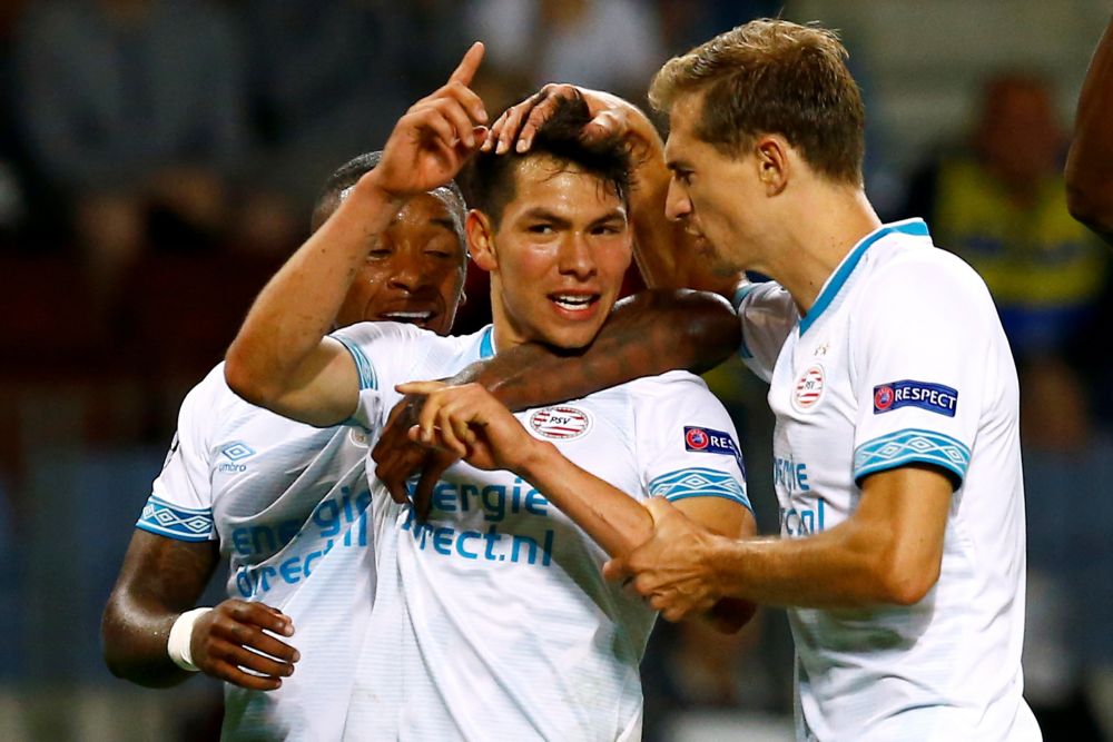 PSV ruikt de groepsfase Champions League na sicke slotfase bij BATE (video's)