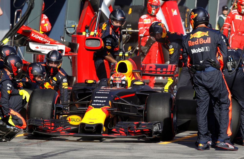 Red Bull wil Verstappen en Ricciardo in Spanje met flink verbeterde motor laten racen