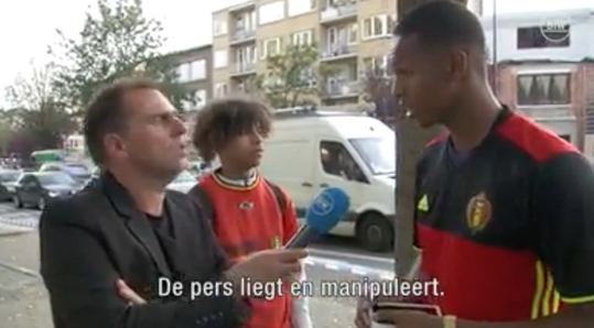 HAHA! Programma 'koopt Belgische voetbalfans om' om positiever te zijn over de schandalen (video)
