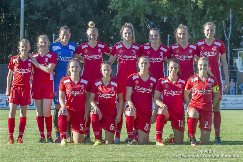 Voetbalsters FC Twente slachten Hibernians met 9-0 af in voorronde CL