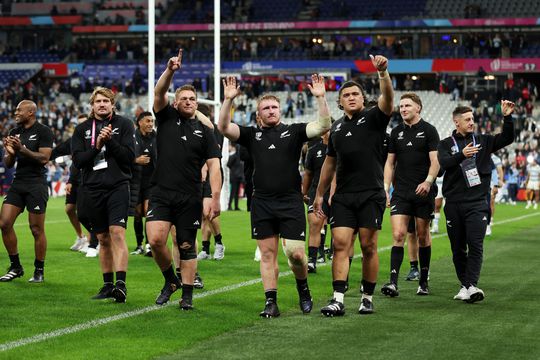Record voor All Blacks! Nieuw-Zeeland voor de vijfde keer in historie naar finale WK rugby
