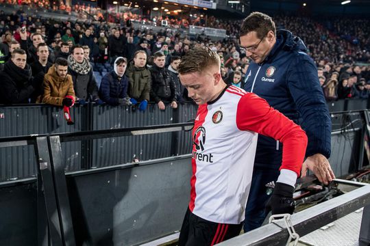 Feyenoord moet geblesseerde Larsson wekenlang missen