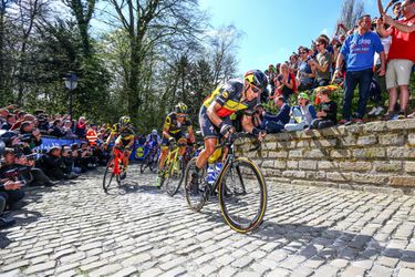 Gilbert trots op machtige solozege in Ronde van Vlaanderen