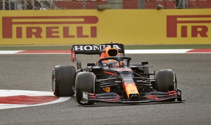 Niemand sneller dan Max Verstappen op 1ste F1-testdag van het seizoen