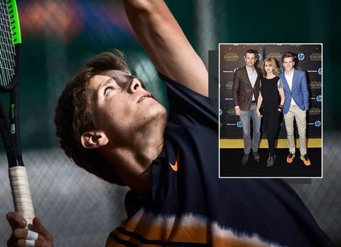 Krajicek trots op eerste proftitel voor zoon Alec: ‘Klein toernooi, grote emotionele waarde’