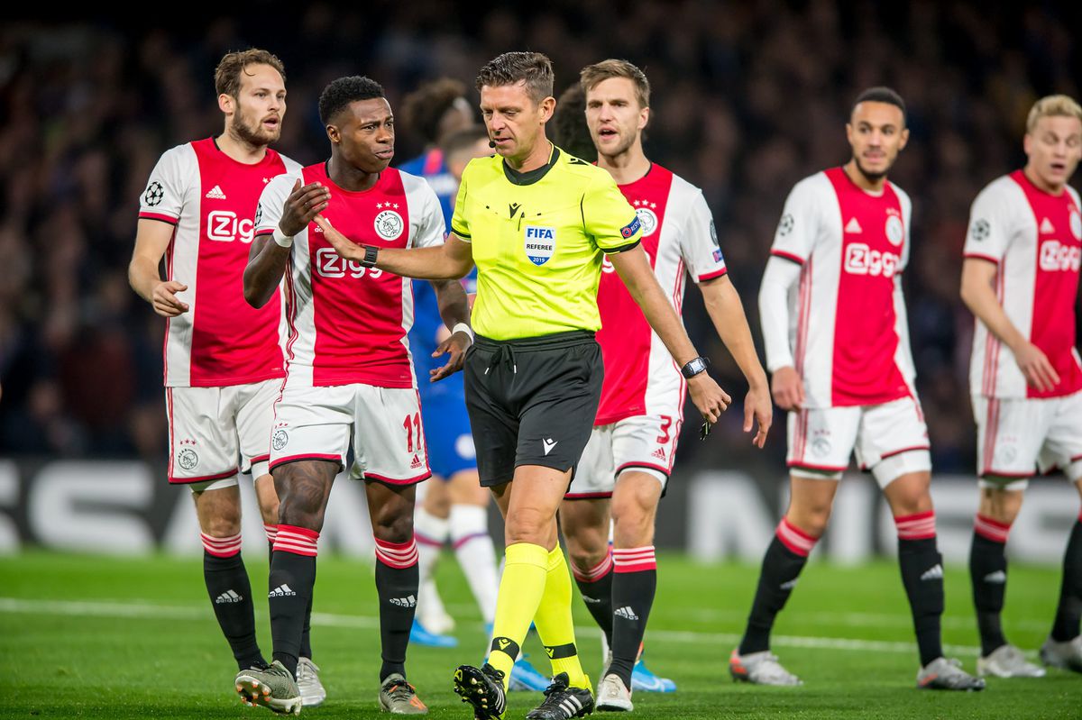 HUH?! Ajax kan knock-outfase Champions League mislopen door BIZAR scenario