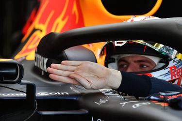 Verstappen na 2 vrije trainingen in Australië: 'Mercedes is wel erg snel' (video)