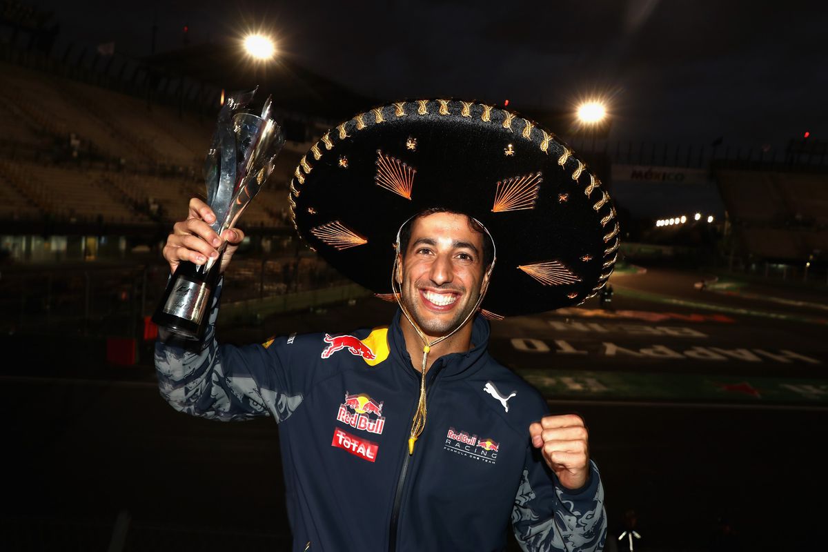 Ricciardo: 'De beker blijft bij mij!'