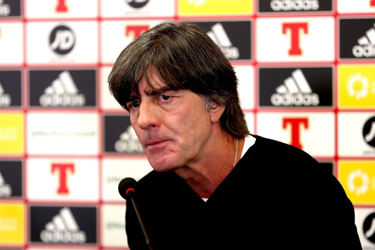 Duitse bondscoach Löw ziet Oranje als favoriet voor EK: 'Wij behoren niet tot dat groepje'