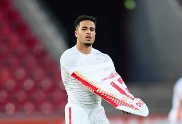 📸 | Justin Kluivert verklapt alvast het nieuwe uitshirt van RB Leipzig