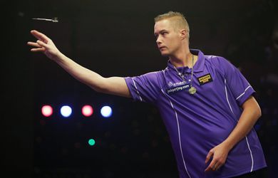 Wesley Harms verslaat Mike Warburgton en wint BDO British Open (video)