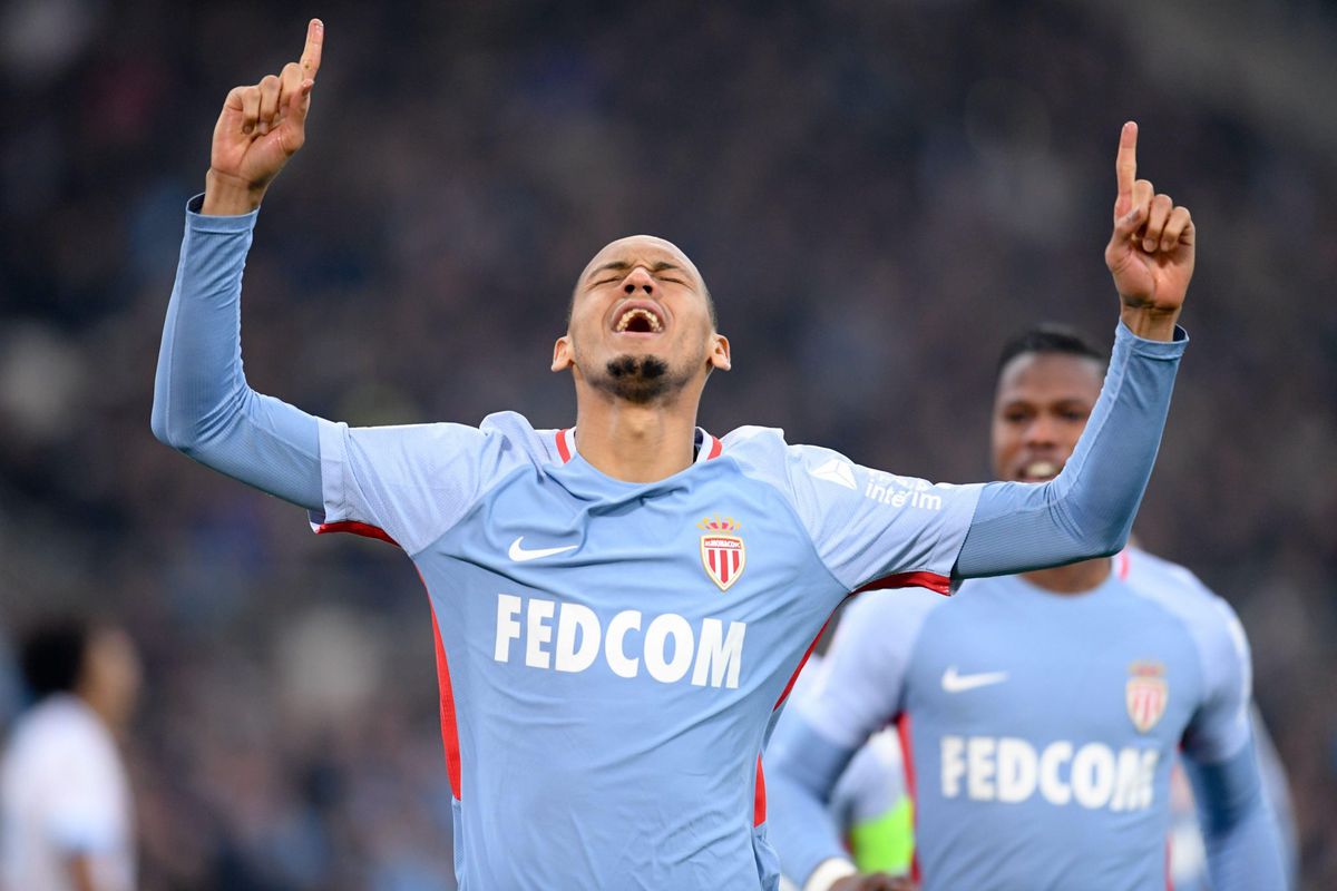 PSG lacht zich suf na gelijkspel tussen Marseille en Monaco