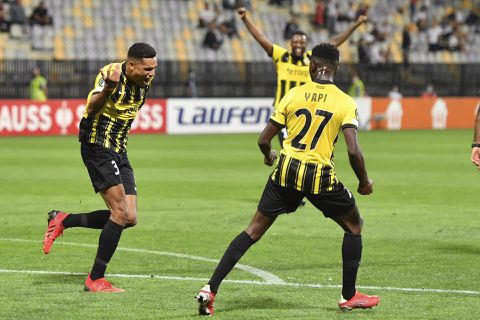 COËFFICIËNTENPOLONAISE kan nu echt gaan beginnen: doei Oostenrijk, hallo Frankrijk