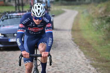 Alpecin verbindt naam langer aan wielerploeg rond Mathieu van der Poel