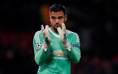 Vaste FA Cup-keeper Romero wordt genaaid door Mourinho en begint finale op de bank