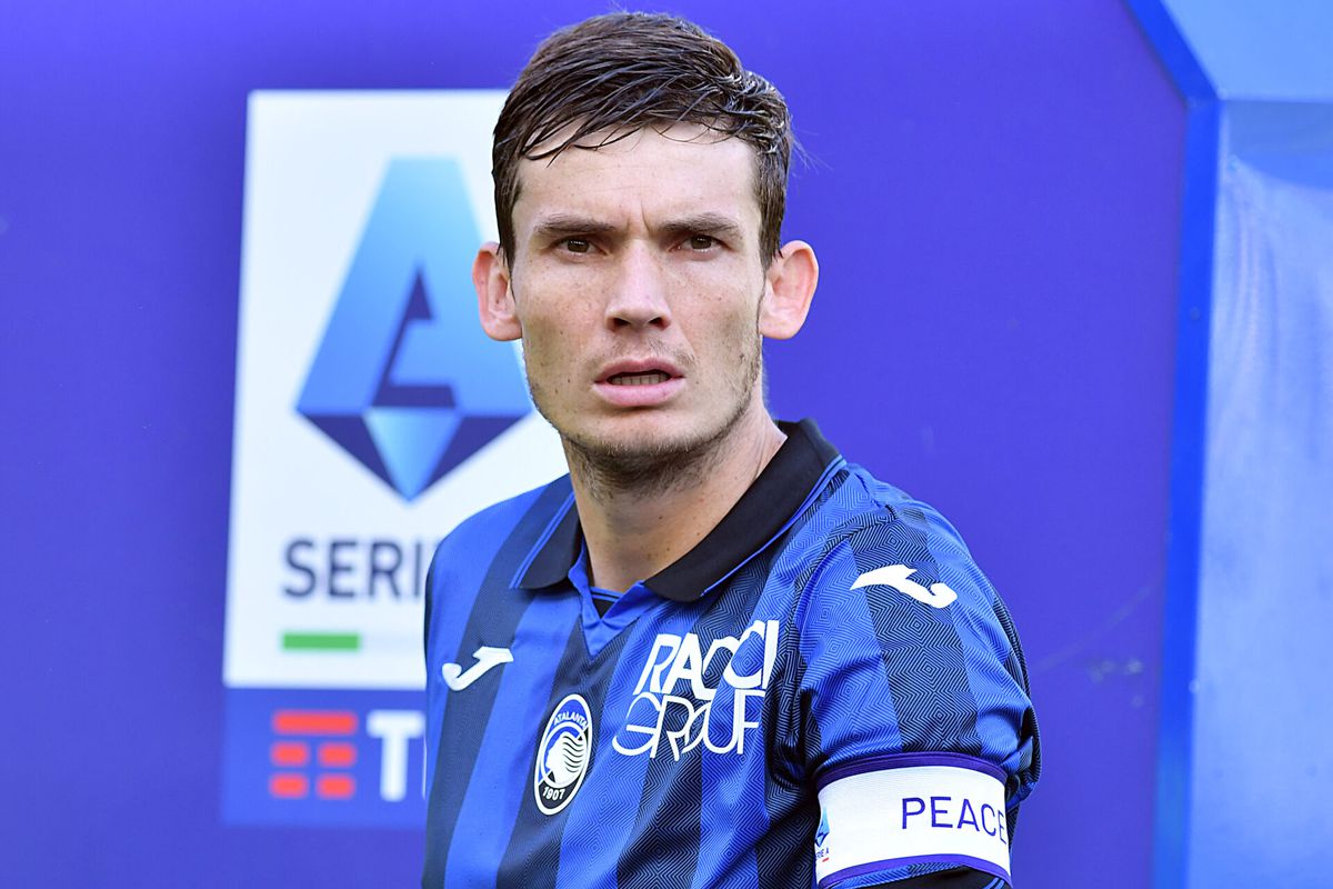 Marten de Roon voetbalt zichzelf in geschiedenisboeken van Atalanta door dit knappe record