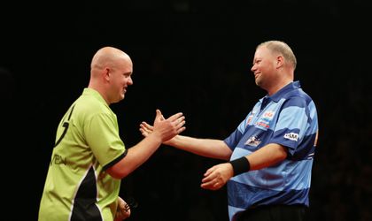 Van Gerwen kijkt niet uit naar duel met 'opa' Barney