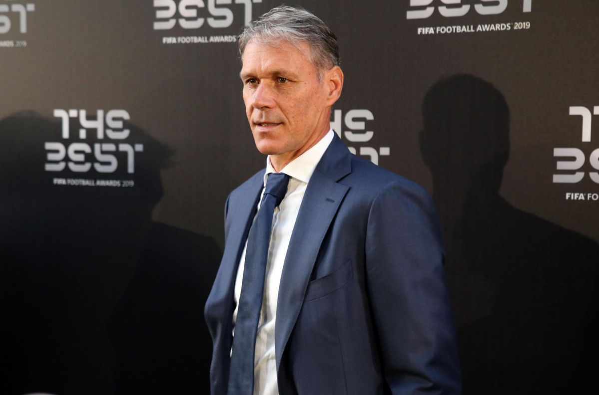 Van Basten mag hopen op titel van 'mooiste EK-goal ooit'