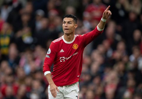 💰📱 | Dit bizarre bedrag verdient Cristiano Ronaldo met 1 post op Instagram