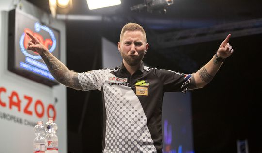 🎥 | Danny Noppert mede door heerlijke 170-finish naar kwartfinales EK darts