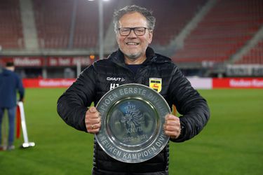 Henk de Jong met Cambuur én nieuw contract de Eredivisie in: 'Fantastisch gevoel'