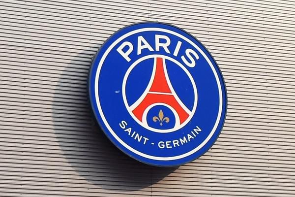 3 spelers van PSG hebben corona, zou gaan om Neymar, Di Maria en Paredes
