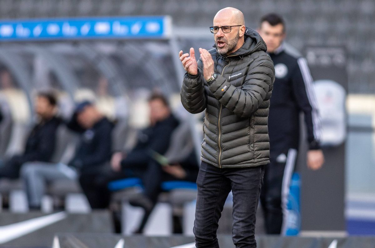 Olympique Lyon gaat vol voor trainer Peter Bosz