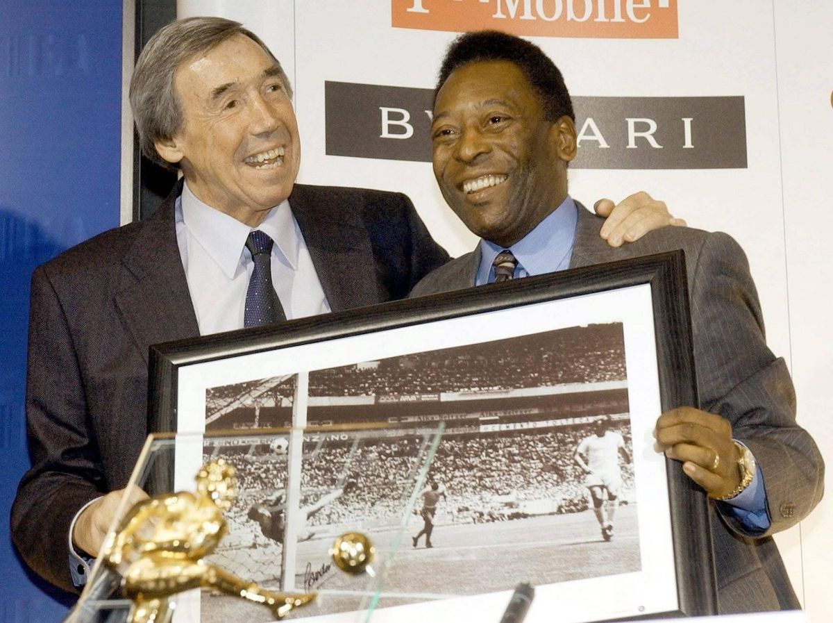 Pelé: 'Gordon Banks was de enige keeper die kon toveren'