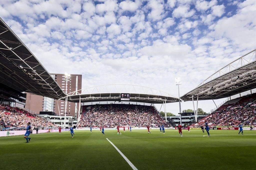 FC Utrecht heeft bod gedaan op eigen stadion