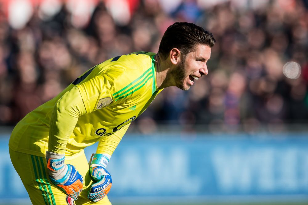 Van Marwijk houdt Brad Jones bij definitieve selectie Socceroos