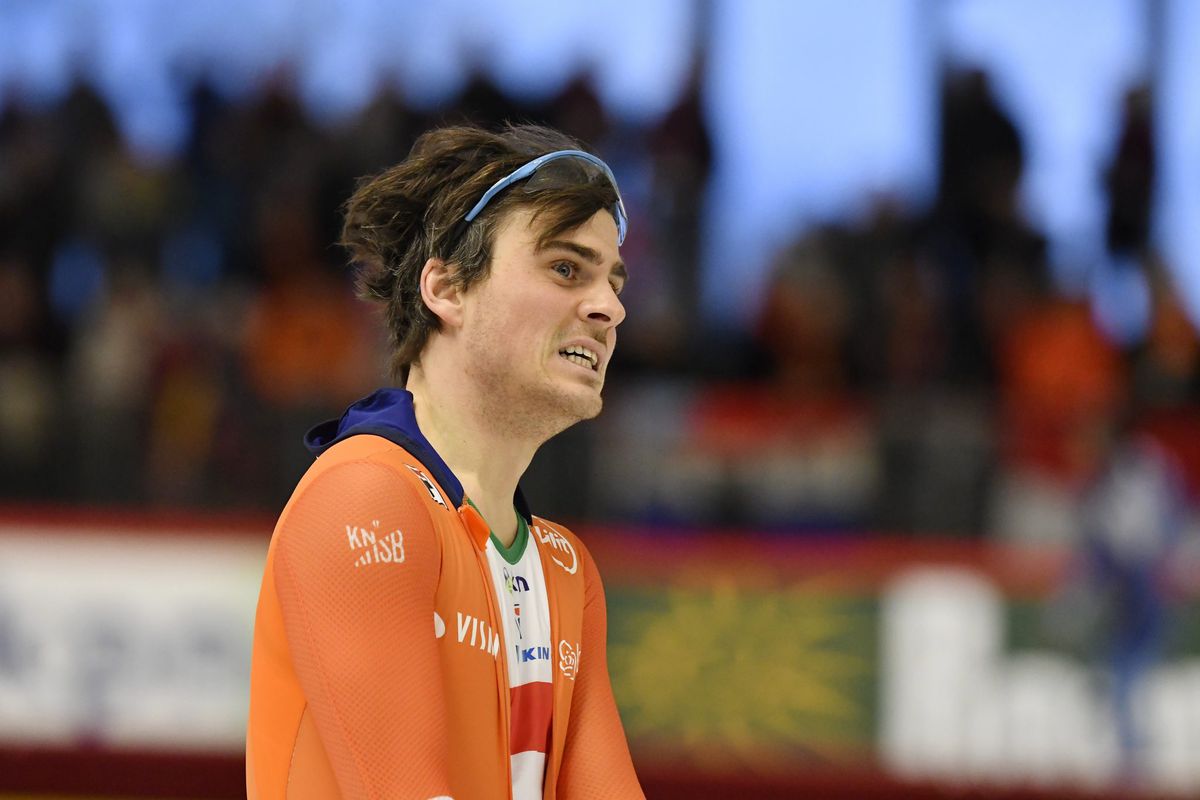 Nederlanders ver buiten WK-podium op 500 meter, Kulizhnikov verplettert concurrentie