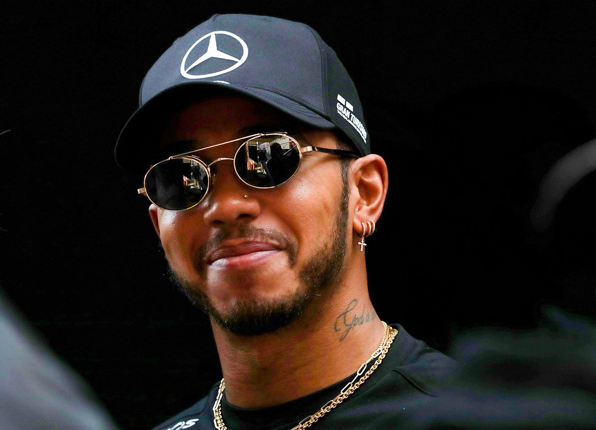 Definitief: Lewis Hamilton mag racen in Abu Dhabi