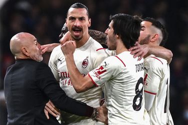 AC Milan wint dankzij Zlatan en Messias, Napoli geeft 2-0-voorsprong uit handen