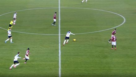 🎥😱 | Atalanta-speler Ilicic scoort met bizarre vrije trap van liefst 50 METER!