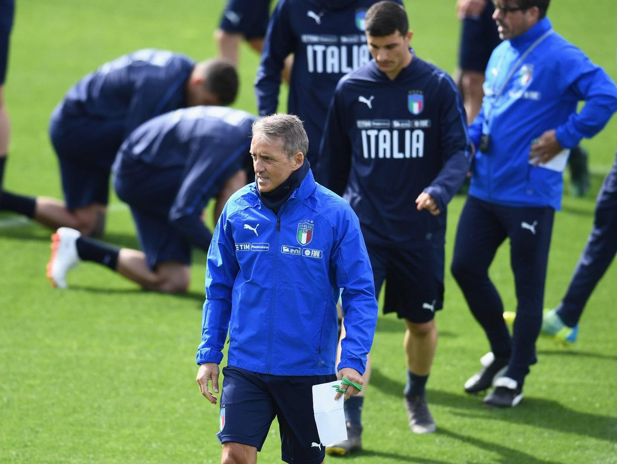 Mancini moet Donnarumma vanwege blessure missen bij EK-kwalificatiepotjes
